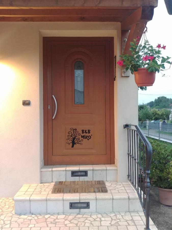 B&B Miro ピエーヴェ・ディ・ソリーゴ エクステリア 写真